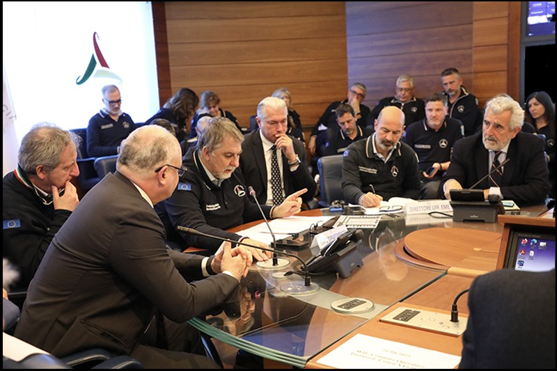 il Capo del Dipartimento Fabio Ciciliano insieme al Sindaco di Roma, al Vice direttore della gendarmeria Vaticana e al Commissario per il Giubileo 2025 durante il Comitato Operativo